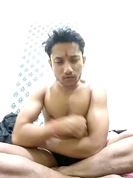Indiandaddy11 online show from February 24, 6:20 pm
