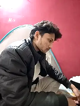 Snapshot of Indiandaddy11 chatting on January 17, 8:44 pm Indiandaddy11 online show from January 17, 8:44 pm