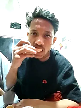 Snapshot of Indiandaddy11 chatting on March 4, 3:37 pm Indiandaddy11 online show from March 4, 3:37 pm