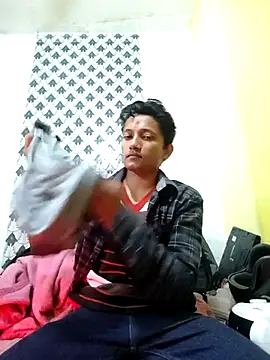 Snapshot of Indiandaddy11 chatting on December 15, 6:36 pm Indiandaddy11 online show from December 15, 6:36 pm