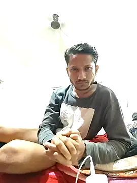 Snapshot of Indiandaddy11 chatting on March 22, 6:36 pm Indiandaddy11 online show from March 22, 6:36 pm