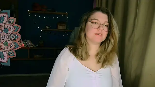 VioletteWay online show from December 14, 3:50 pm