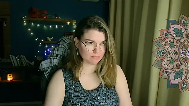 VioletteWay online show from November 16, 5:06 pm