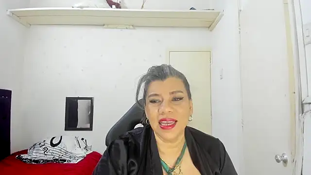 Snapshot of vikyadams chatting on September 25, 11:16 am vikyadams online show from September 25, 11:16 am