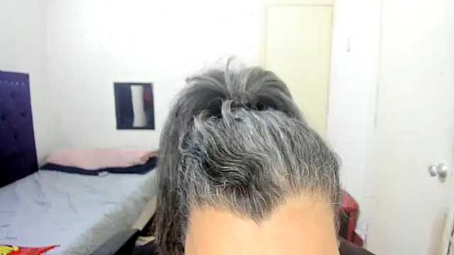 vikyadams online show from October 29, 2:43 am