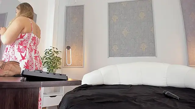 Sara Gomez online show from March 15, 2:57 pm