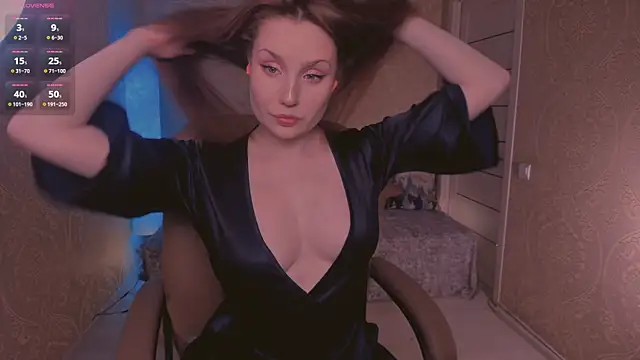 Snapshot of Eesmaaarrr chatting on March 10, 10:34 pm Eesmaaarrr online show from March 10, 10:34 pm