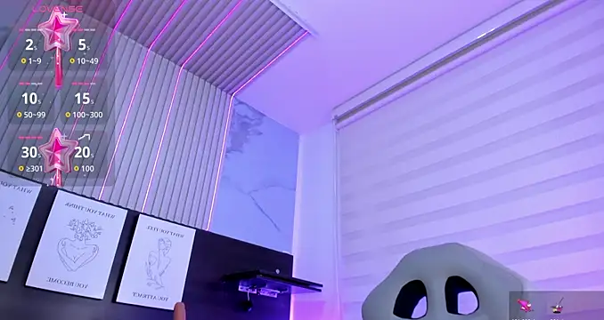 Violet spencer online show from December 1, 10:32 pm