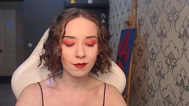 Snapshot of FascinatingEyess chatting on June 4, 6:56 pm FascinatingEyess online show from June 4, 6:56 pm