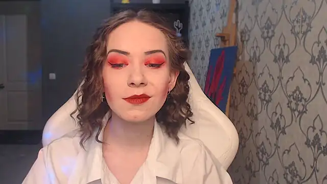 Snapshot of FascinatingEyess chatting on July 5, 9:54 pm FascinatingEyess online show from July 5, 9:54 pm