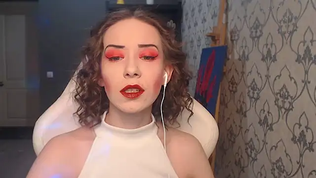 Snapshot of FascinatingEyess chatting on July 10, 8:31 pm FascinatingEyess online show from July 10, 8:31 pm