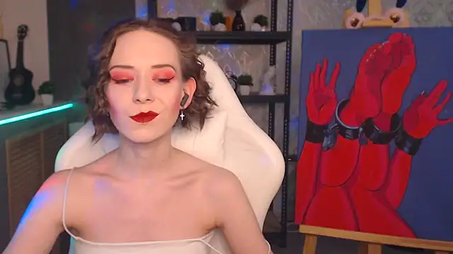 FascinatingEyess online show from February 6, 6:26 pm