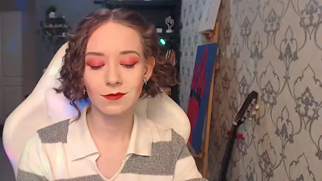 FascinatingEyess online show from March 21, 8:02 pm