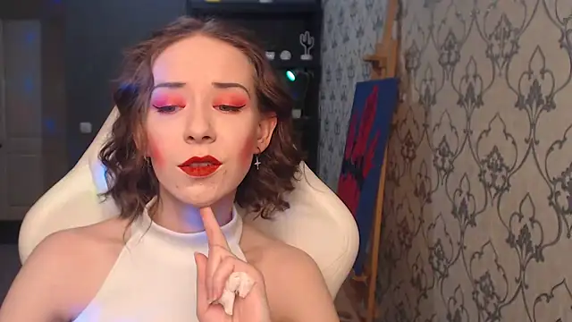 Snapshot of FascinatingEyess chatting on May 22, 5:55 pm FascinatingEyess online show from May 22, 5:55 pm