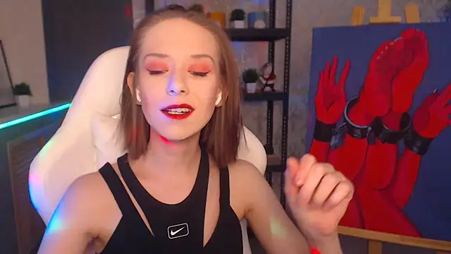 Snapshot of FascinatingEyess chatting on January 17, 9:39 pm FascinatingEyess online show from January 17, 9:39 pm