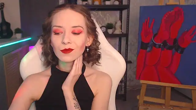 Snapshot of FascinatingEyess chatting on December 5, 8:17 pm FascinatingEyess online show from December 5, 8:17 pm