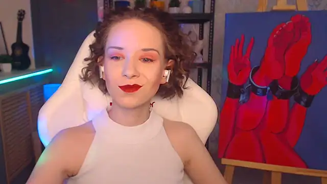 Snapshot of FascinatingEyess chatting on March 3, 3:38 am FascinatingEyess online show from March 3, 3:38 am