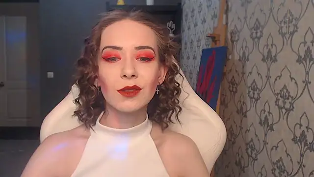 Snapshot of FascinatingEyess chatting on July 16, 7:11 pm FascinatingEyess online show from July 16, 7:11 pm