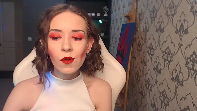 Snapshot of FascinatingEyess chatting on May 25, 9:13 pm FascinatingEyess online show from May 25, 9:13 pm