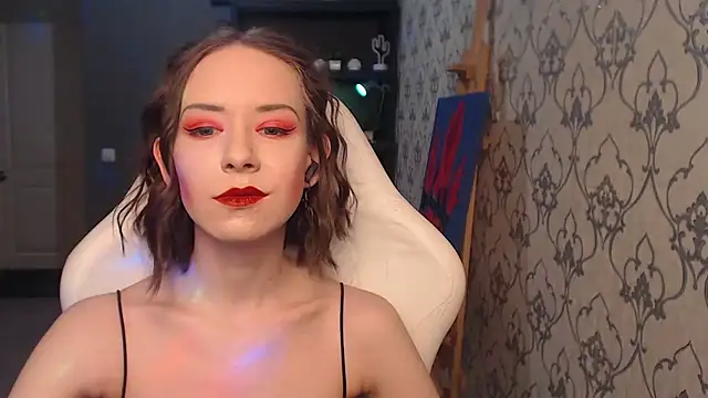 Snapshot of FascinatingEyess chatting on April 19, 8:22 pm FascinatingEyess online show from April 19, 8:22 pm