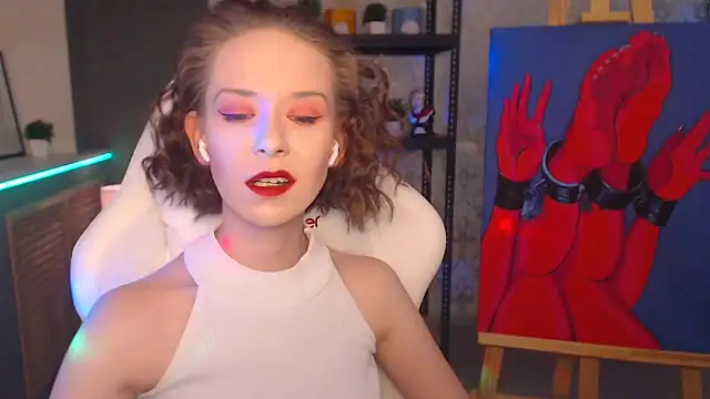 Snapshot of FascinatingEyess chatting on January 24, 10:30 pm FascinatingEyess online show from January 24, 10:30 pm