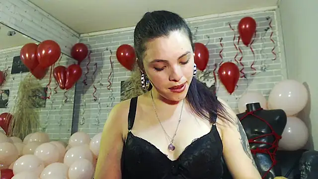 elizatexx online show from March 21, 9:34 pm