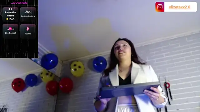 Snapshot of elizatexx chatting on July 6, 7:05 pm elizatexx online show from July 6, 7:05 pm