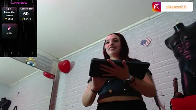elizatexx online show from June 2, 7:03 pm