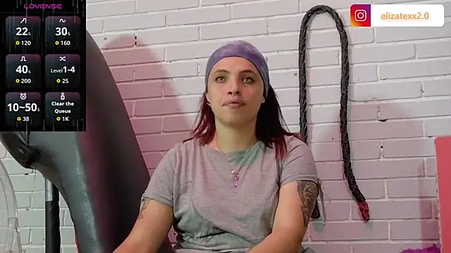 elizatexx online show from May 21, 6:05 pm