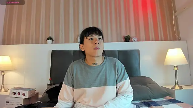Snapshot of yossi_peach_cute chatting on May 14, 7:55 pm yossi peach cute online show from May 14, 7:55 pm
