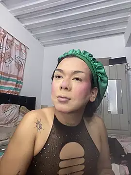Snapshot of yossi_peach_cute chatting on April 24, 6:54 pm yossi peach cute online show from April 24, 6:54 pm