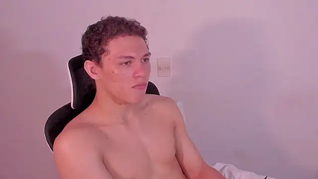 laurent nova online show from March 29, 7:10 am