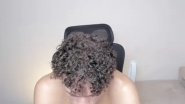 laurent nova online show from October 20, 4:07 pm