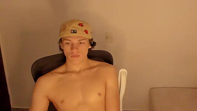 laurent nova online show from January 6, 11:47 am