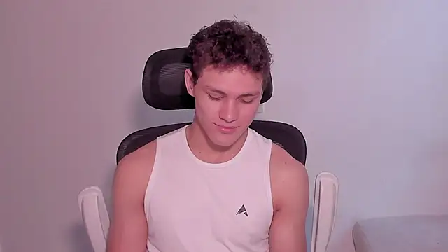 laurent nova online show from March 16, 7:38 pm