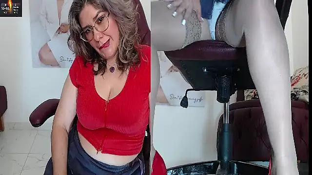 zehra sanem online show from September 11, 10:54 pm