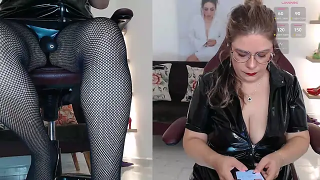 zehra sanem online show from April 14, 5:29 pm