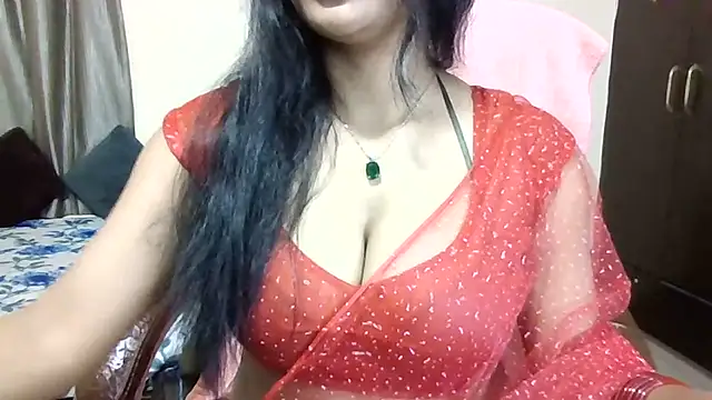 Queenhimanshi online show from June 17, 4:50 pm