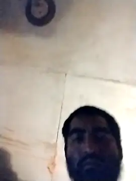 Snapshot of brownfeet chatting on March 10, 3:56 am brownfeet online show from March 10, 3:56 am