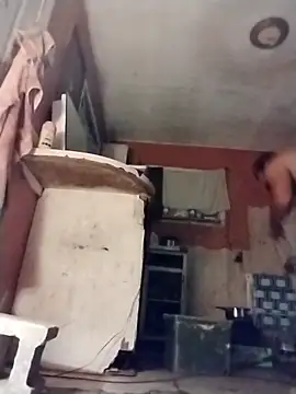 Snapshot of brownfeet chatting on March 8, 4:56 am brownfeet online show from March 8, 4:56 am