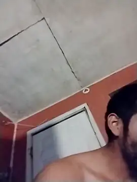 Snapshot of brownfeet chatting on January 7, 4:39 am brownfeet online show from January 7, 4:39 am