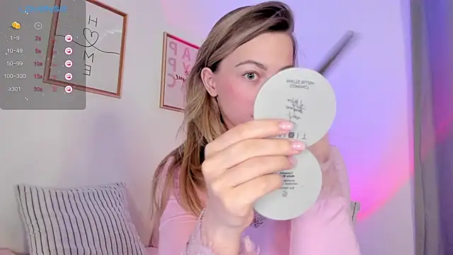 damn cutie online show from March 12, 2:21 pm