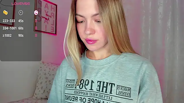 damn cutie online show from March 12, 11:12 pm
