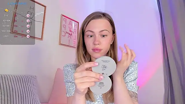 damn cutie online show from March 11, 1:05 pm