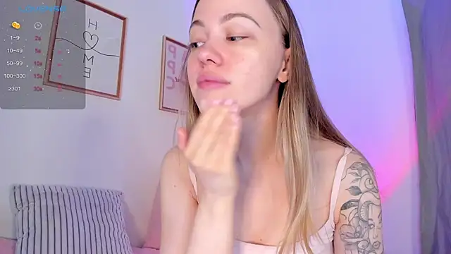 damn cutie online show from March 4, 8:44 am