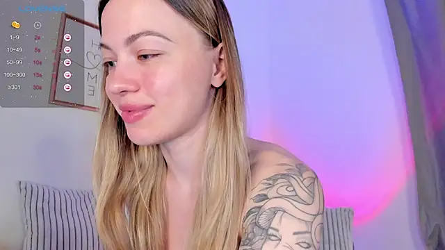 damn cutie online show from March 3, 2:13 pm