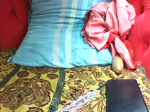 Snapshot of Princess_Tamara chatting on November 3, 4:21 pm Princess Tamara online show from November 3, 4:21 pm