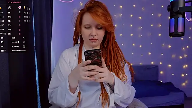 The Full Red Moon online show from March 26, 9:51 am