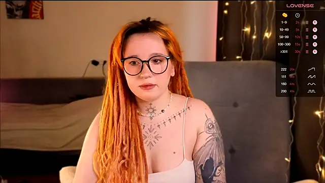 The Full Red Moon online show from November 28, 9:31 am