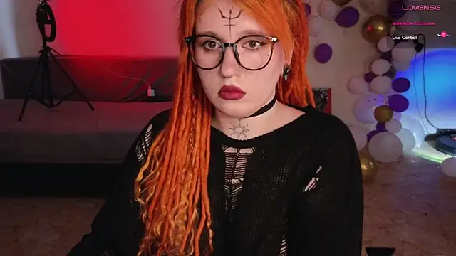 The Full Red Moon online show from October 18, 9:22 am